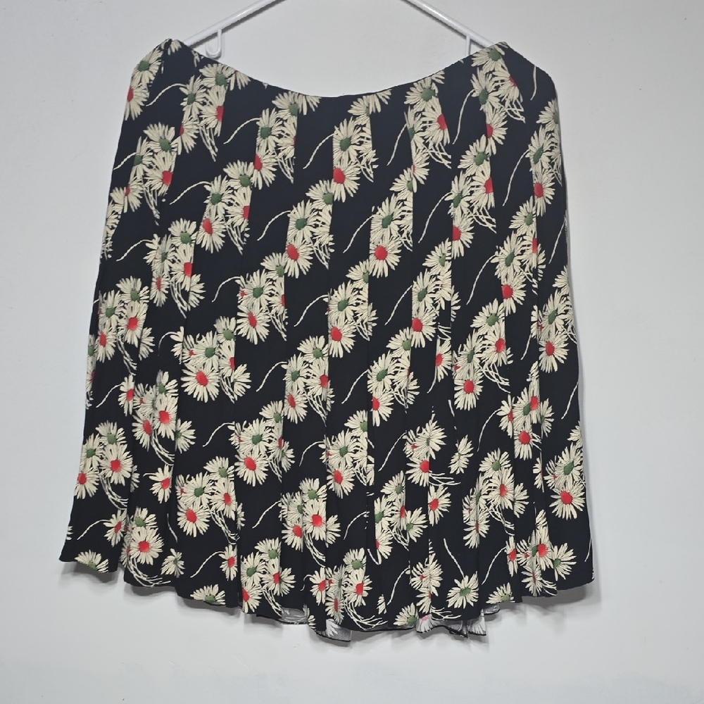 Prada Black Skirt with Floral Design Size 44
